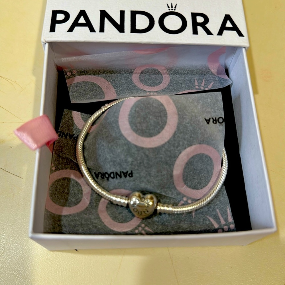 Pandora bracelet size 7/8